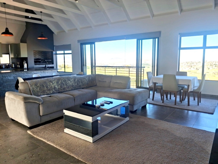 3 Bedroom Property for Sale in Mount Royal Golf Estate Western Cape